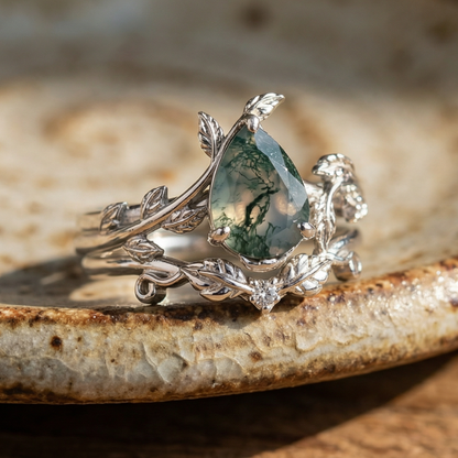 Moss Agate Drop Crystal Layer Ring