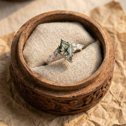 Moss Agate Crystal Silver Ring