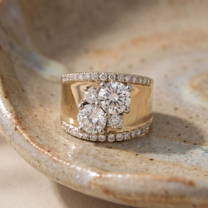 Vintage Golden Bright Zirconia Ring
