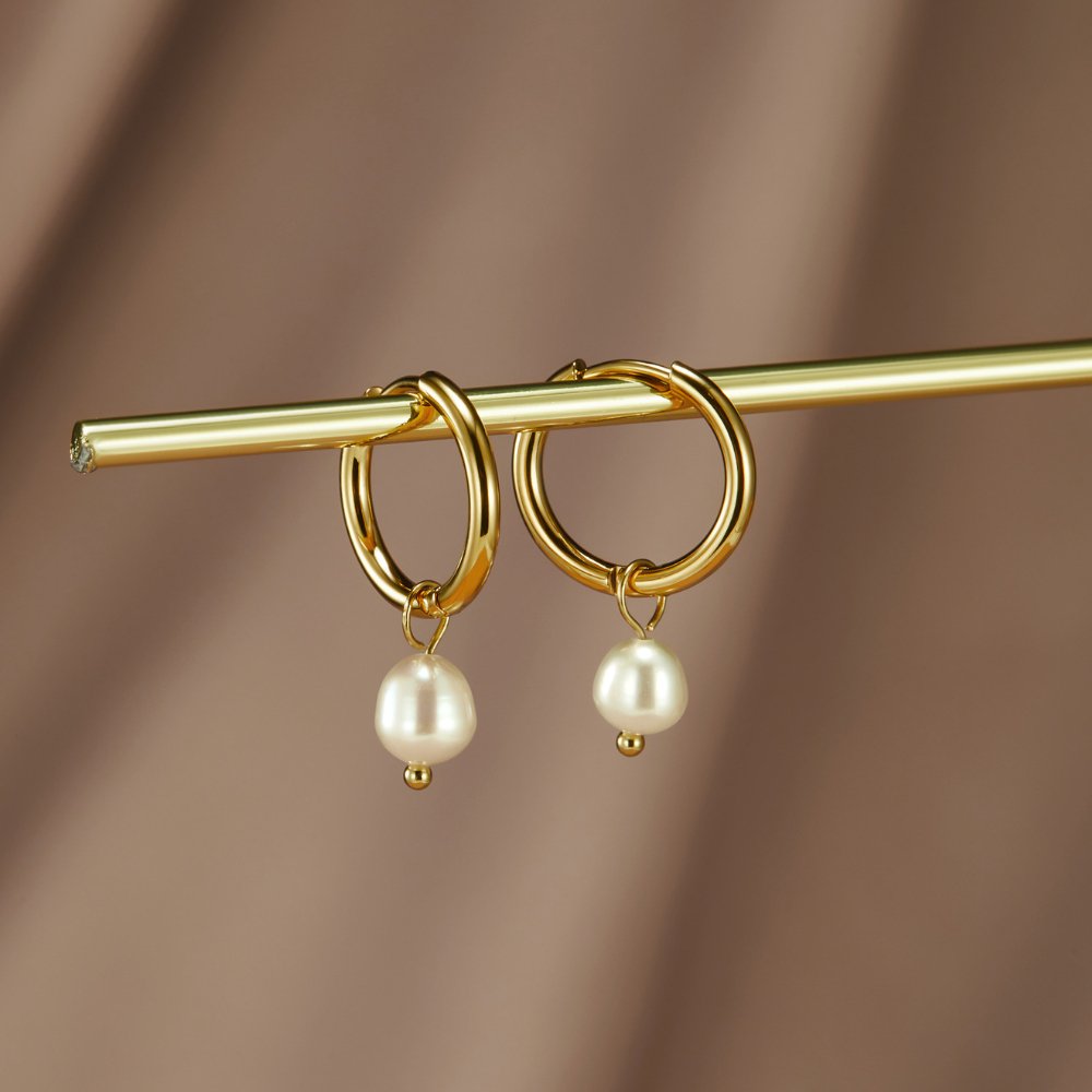 Freshwater Pearl Earrings