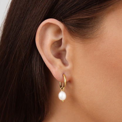 Freshwater Pearl Earrings