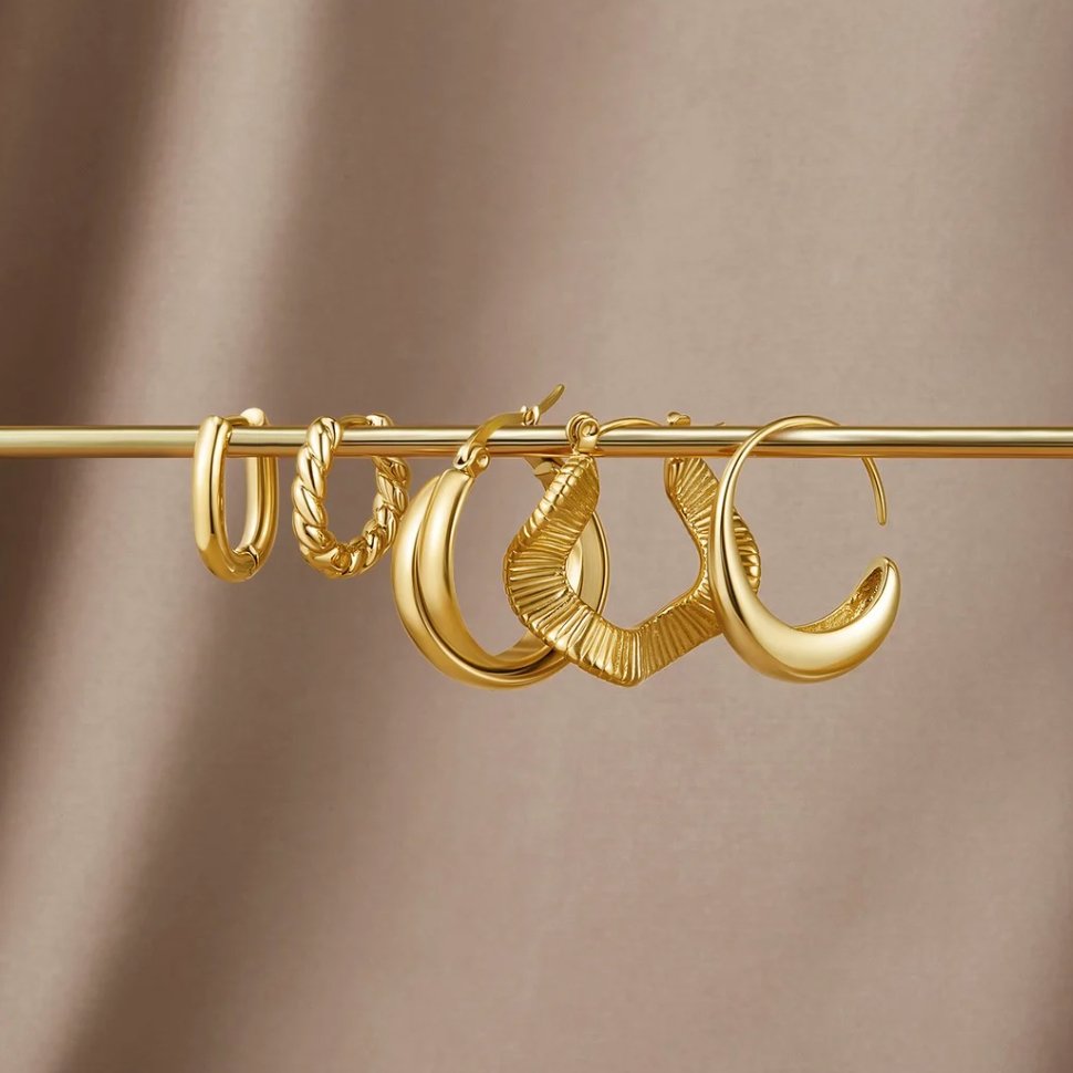 Gold Twist Earrings