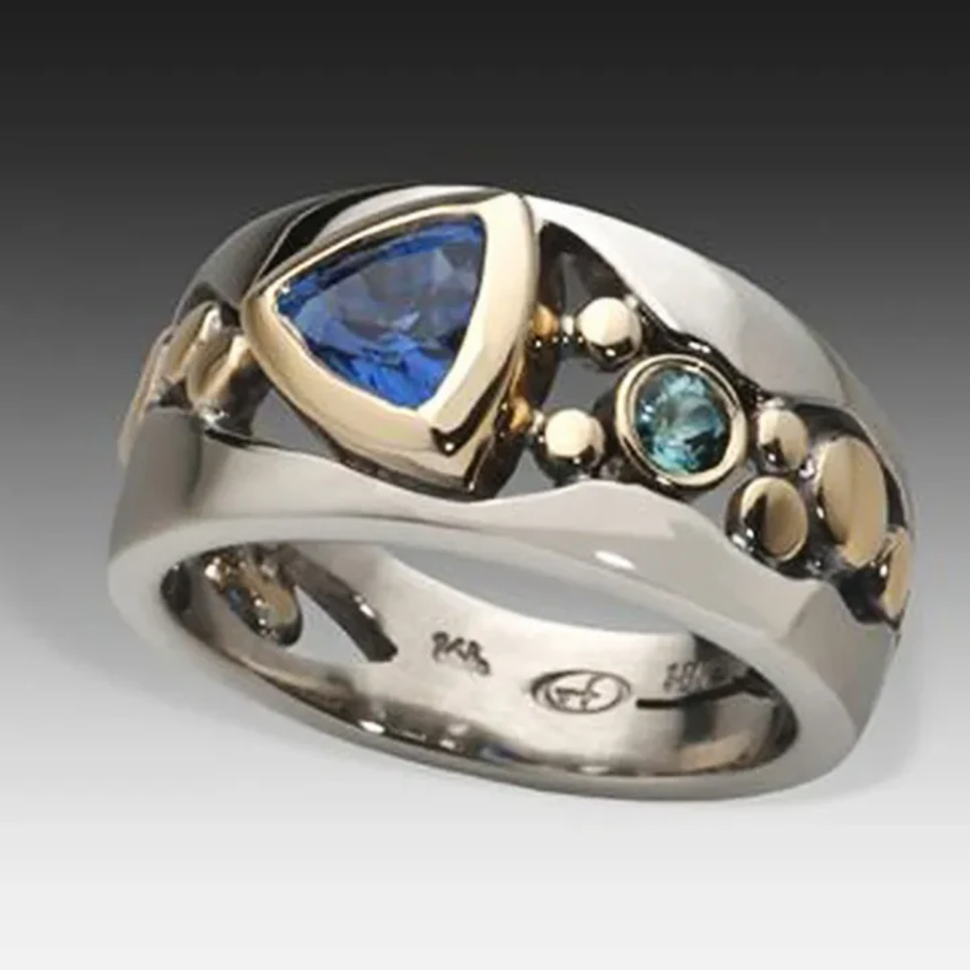 Dual Tone Sapphire Crest Ring